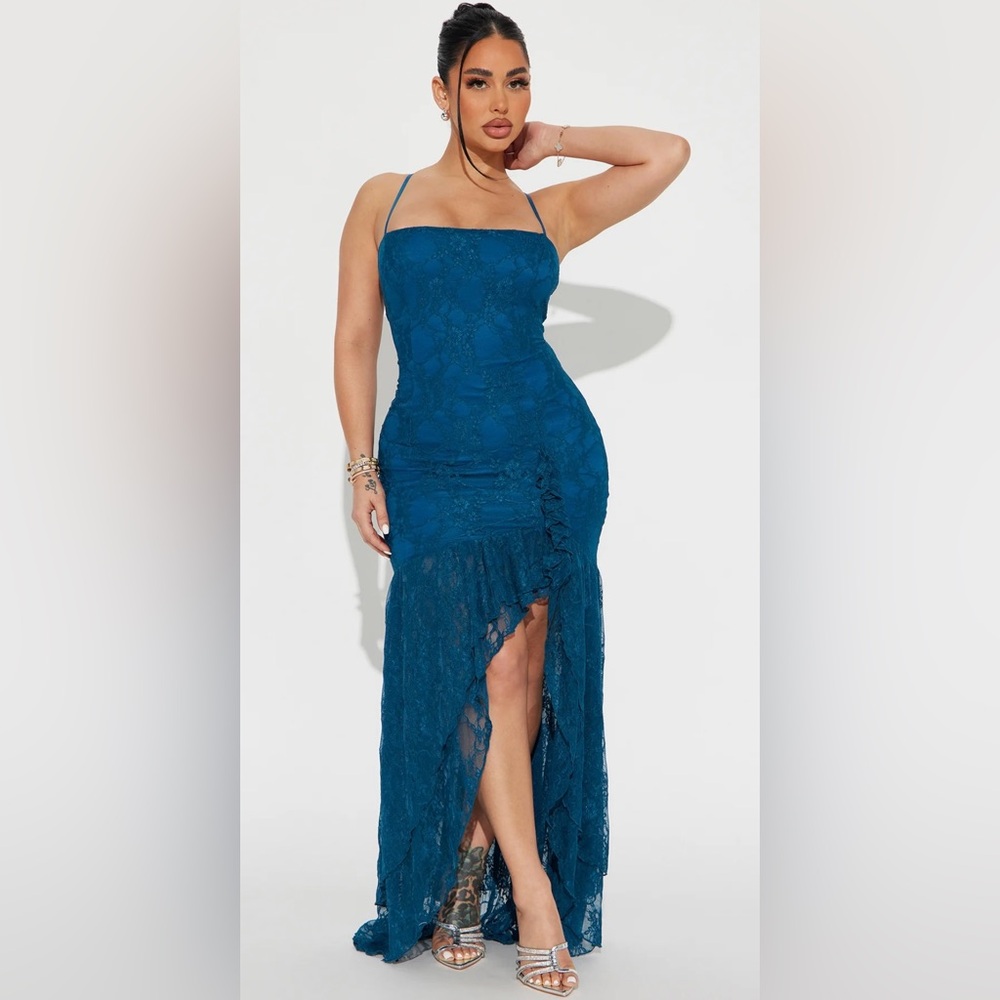 Elegant Blue Lace Women Dress NWT!